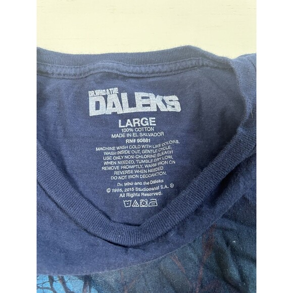 Dr. Who Shirt Mens Large Blue Short Sleeve Graphic The Daleks Tardis Sci-Fi - Picture 3 of 3
